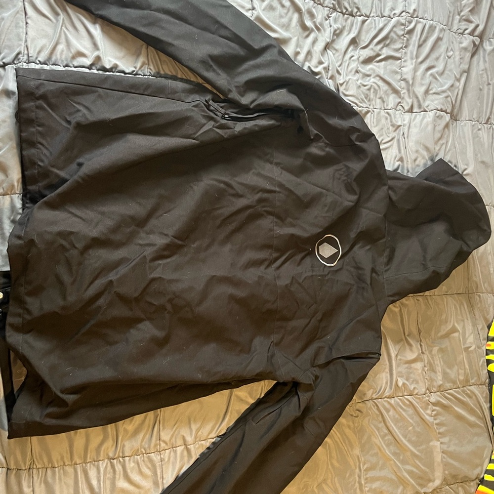 Volcom Black Hooded Ski Jacket - Picture 1 of 3